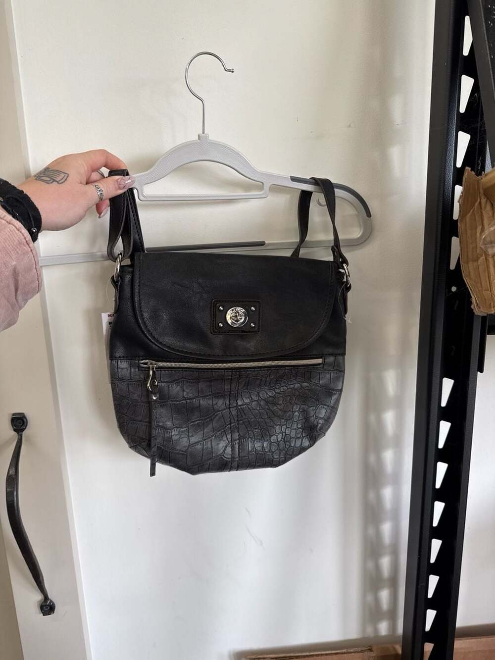 Relic by Fossil Black Croc Embossed Crossbody Bag RLH5120